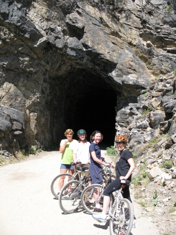 from left: Nancy Osler, Janice Brooke, Susan Brown and Ellen Fratkin 2008 Kettle Valley  Cycling trip